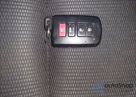 2018 Toyota Corolla Se z USA, uszkodzony, nr VIN 2T1BURHE4JC001676